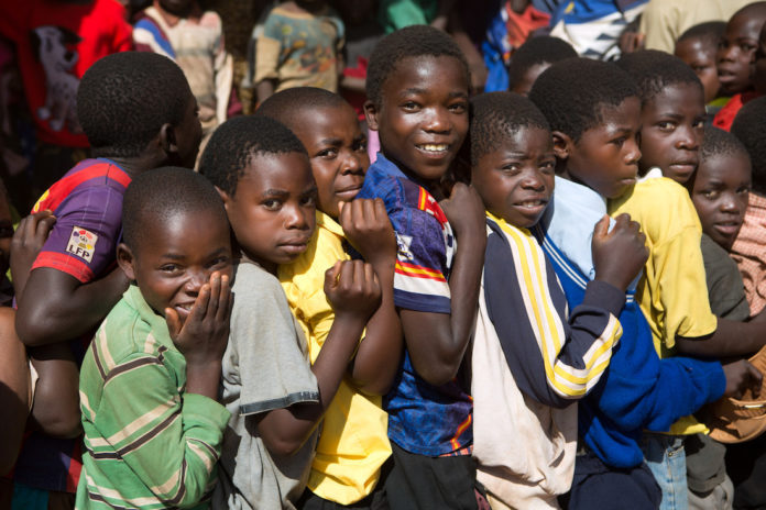 2.2 million people in urban Zimbabwe and 5.5 million others in rural areas are at risk of starvation 2.2 million people in urban Zimbabwe and 5.5 million others in rural areas are at risk of starvation