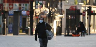 United Kingdom's health care system is in the worst crisis in decades because of Corona